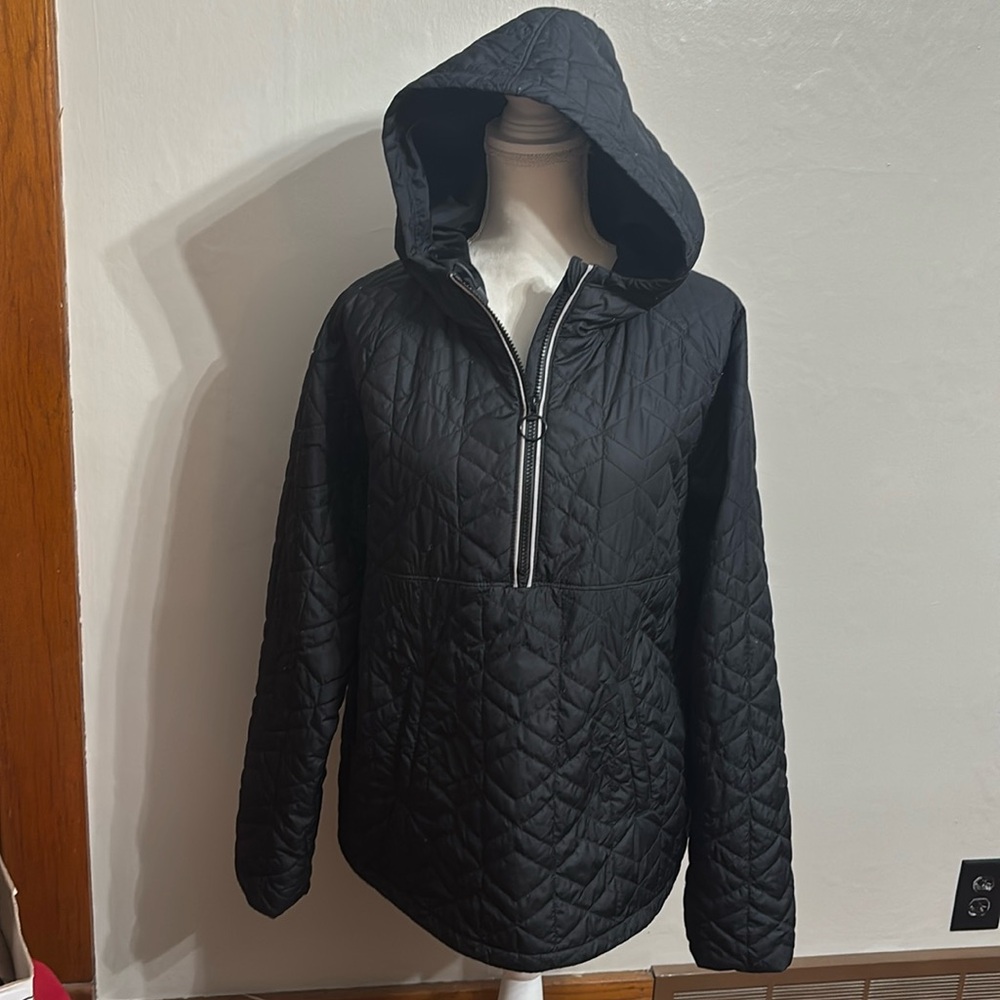 Women’s Under Armour Large Pullover - image 1